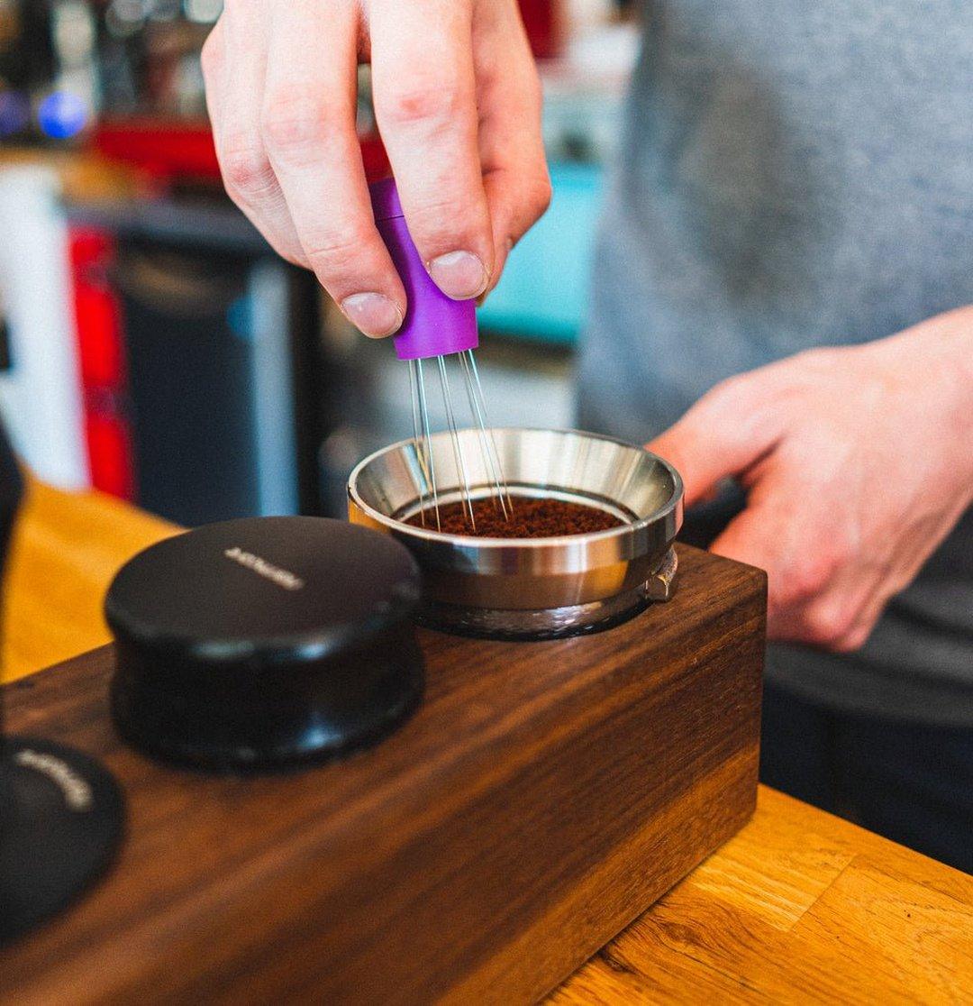 3 Steps to Espresso Preparation: Cleanliness, Distributors & Tampers