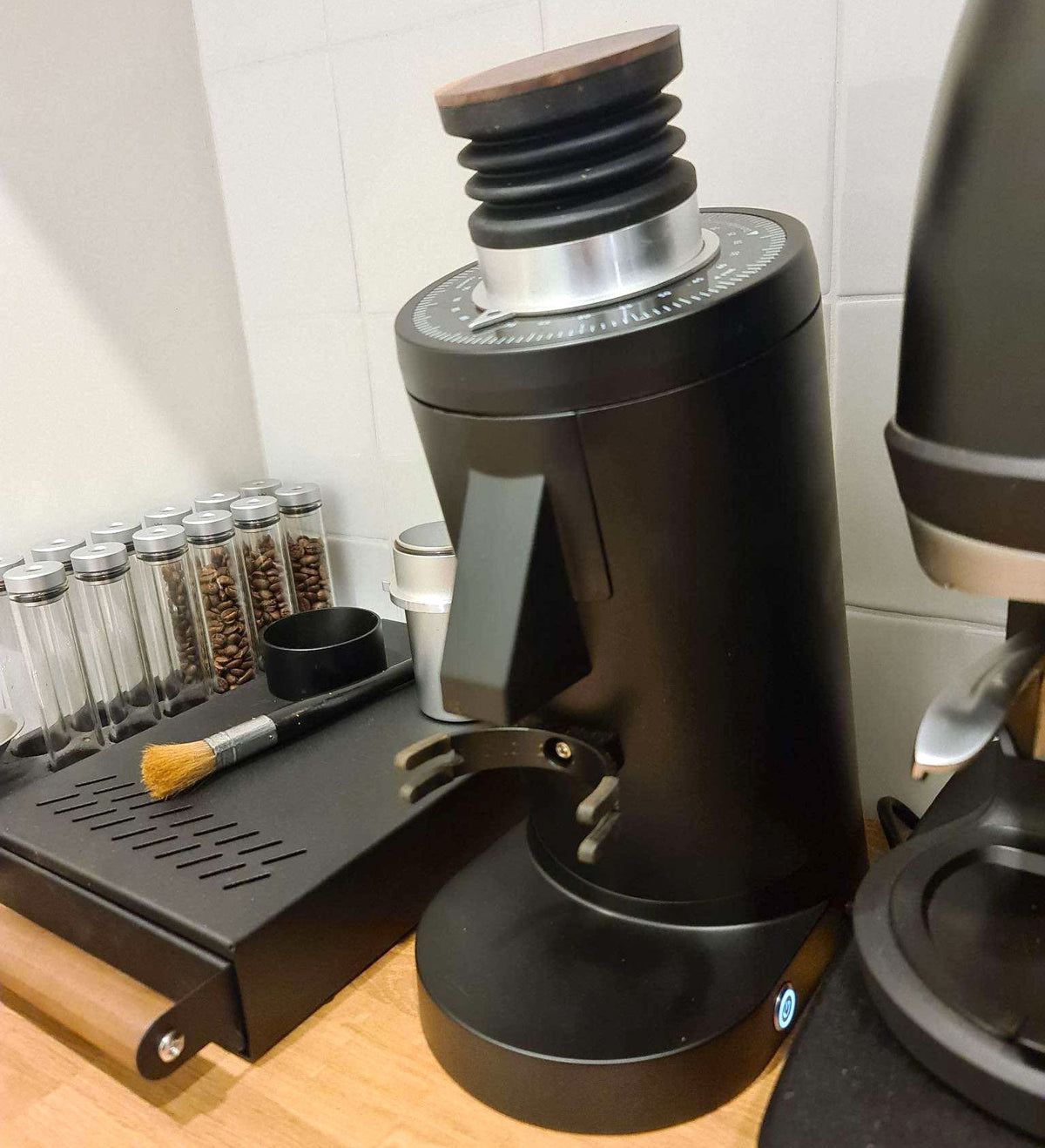 DF83 V2 Coffee Grinder Review