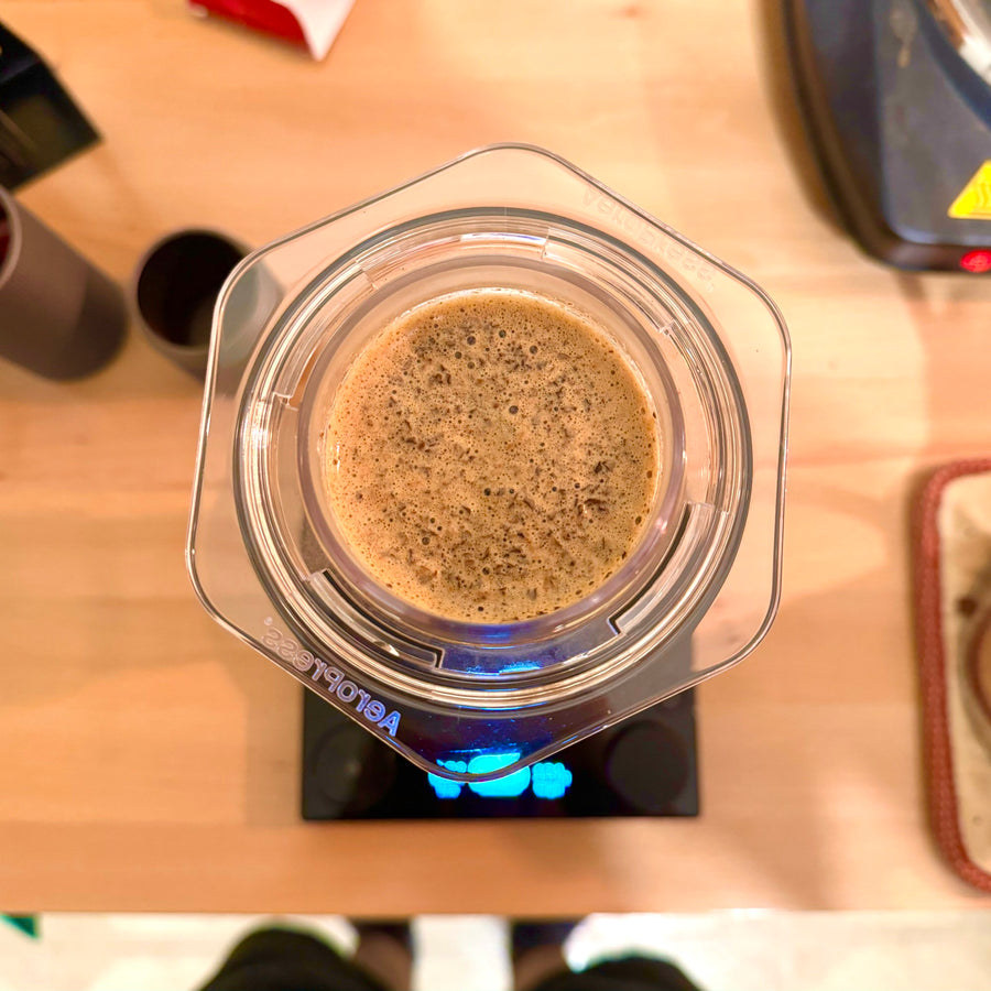 Ne jetez pas votre vieux café!